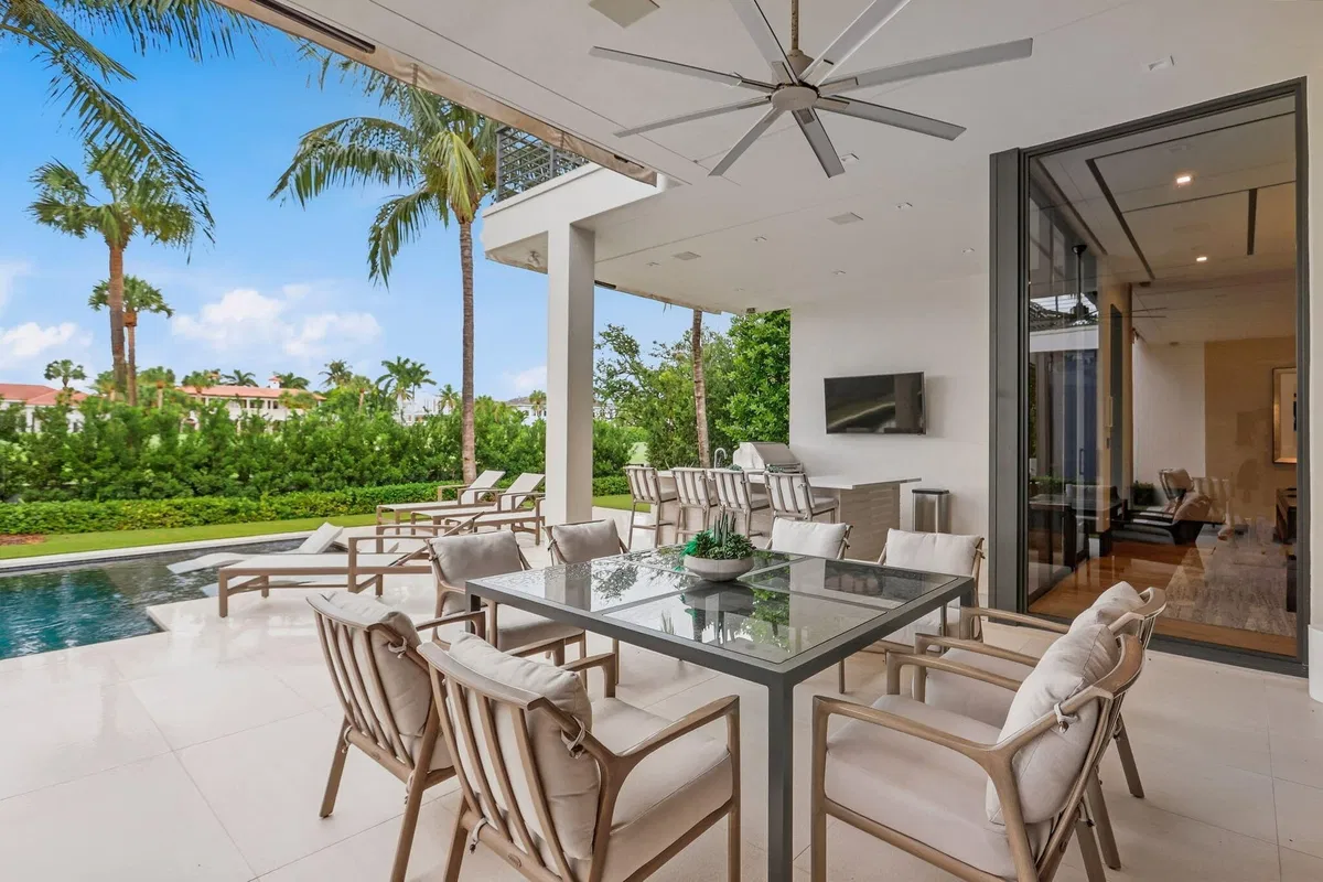 Royal Palm Yacht and Country Club Residence photo 31