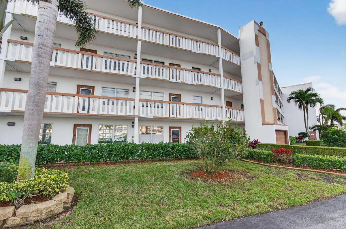 Residence photo 67