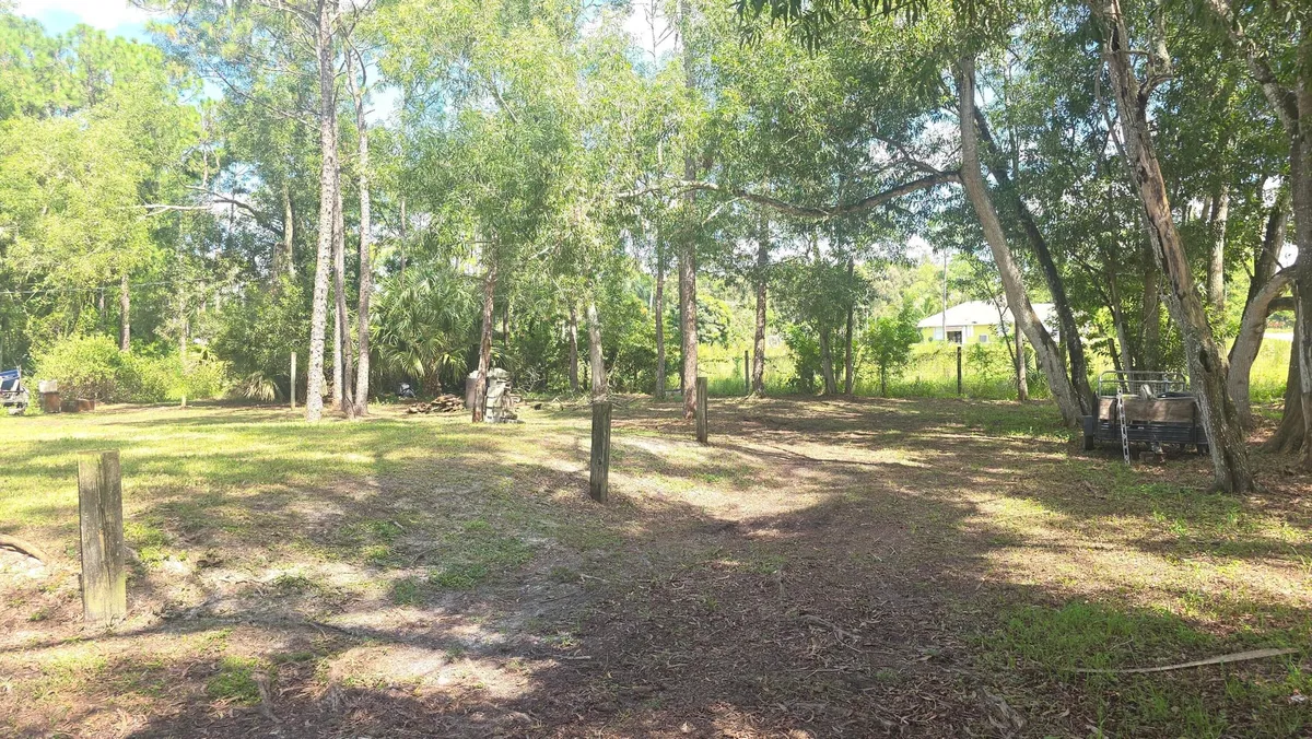 Residence photo 16