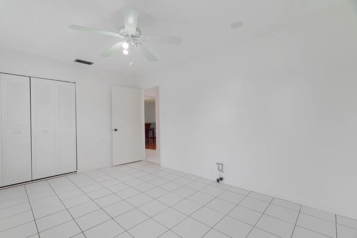 Residence photo 13