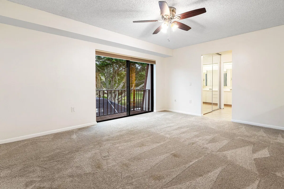  Residence photo 19