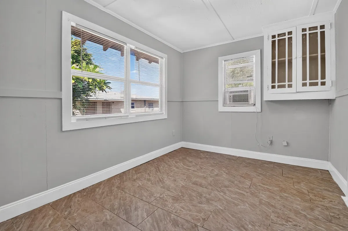  Residence photo 28
