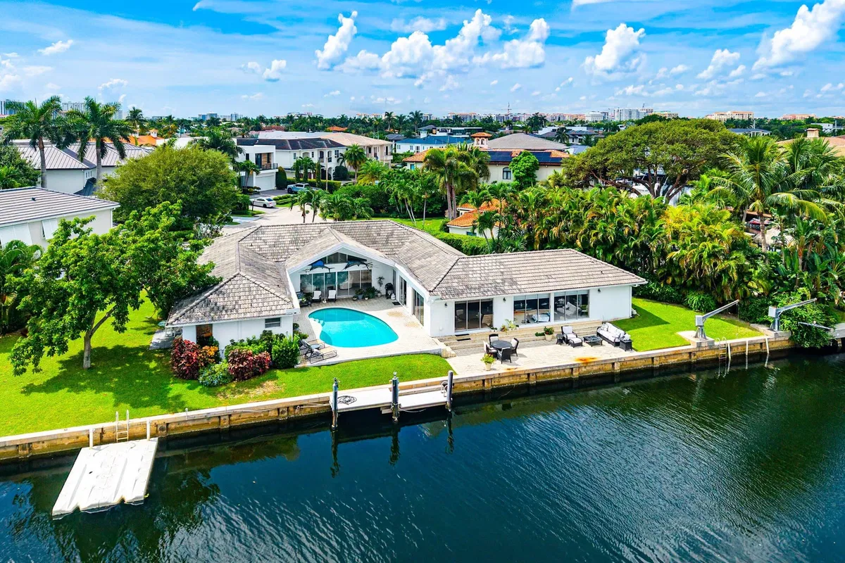 Golden Harbour Residence photo 19