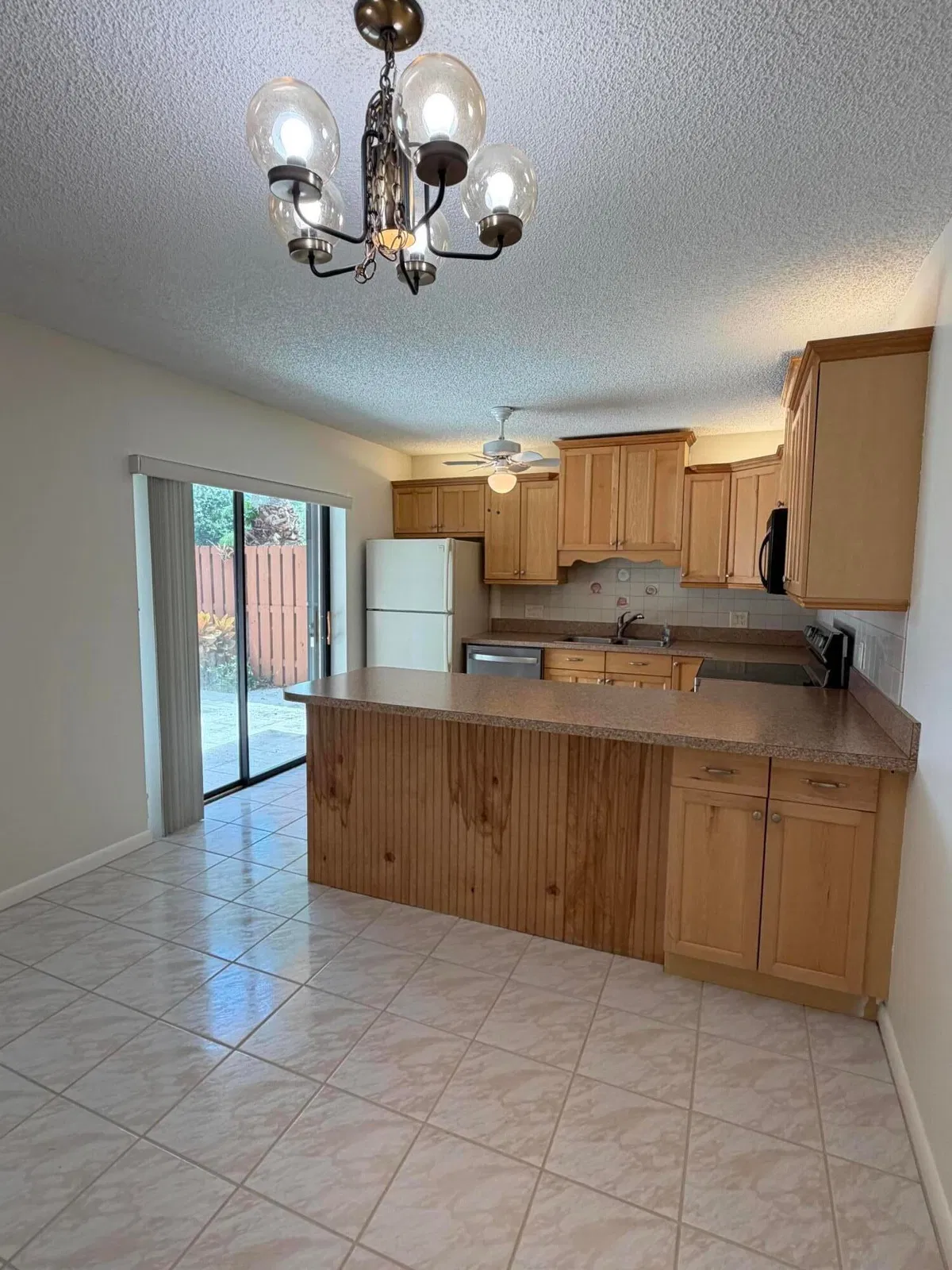  Unit 209 photo 10