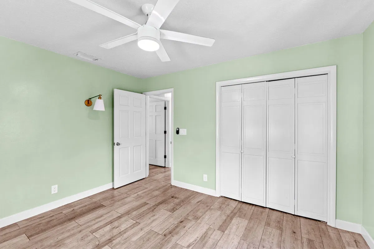 Residence photo 49