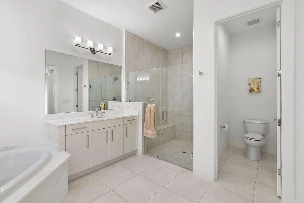 West Palm Beach Residence photo 16
