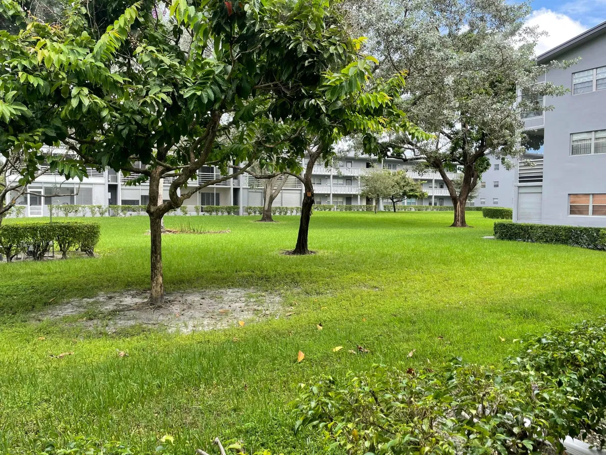  Unit 6 photo 10