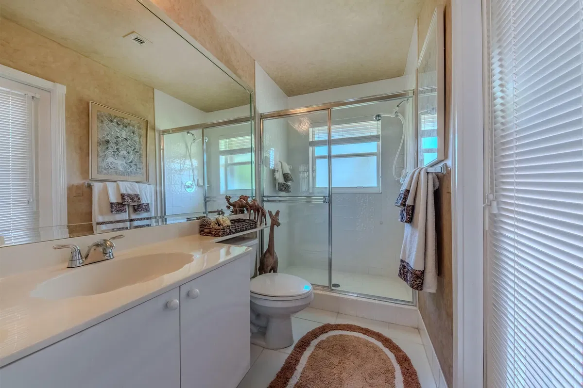Boca Isles Residence photo 25