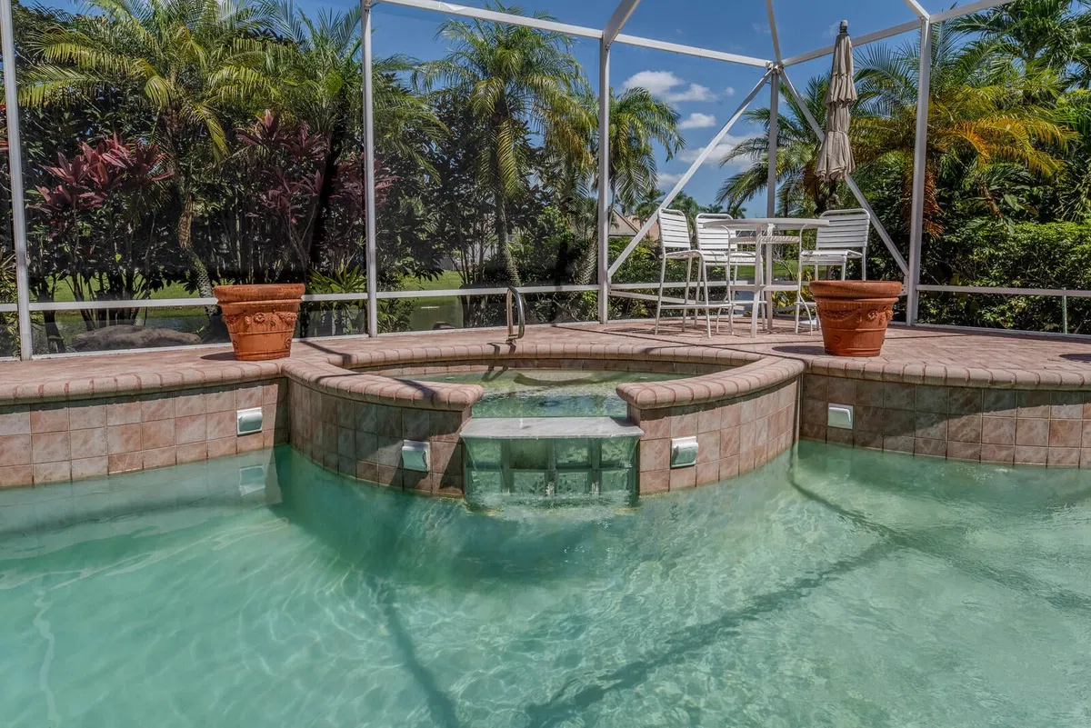 Boca Isles Residence photo 28