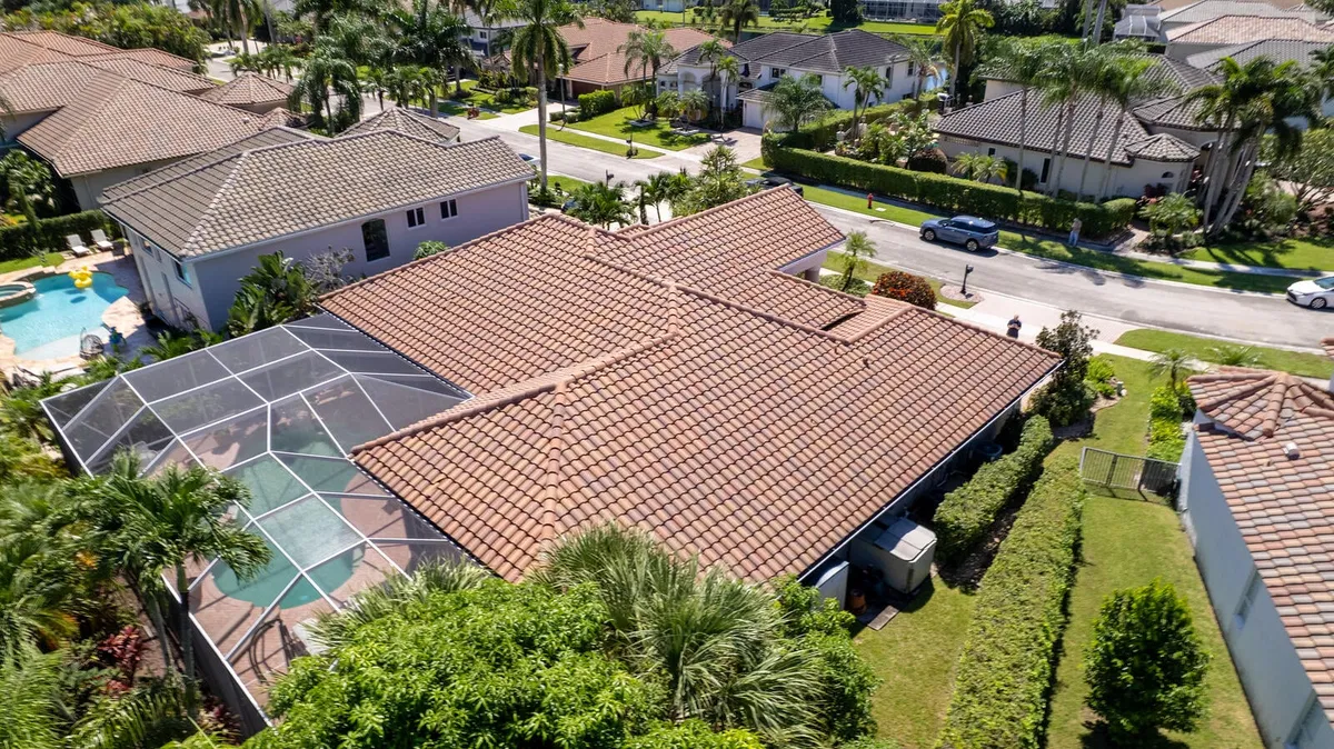 Boca Isles Residence photo 31