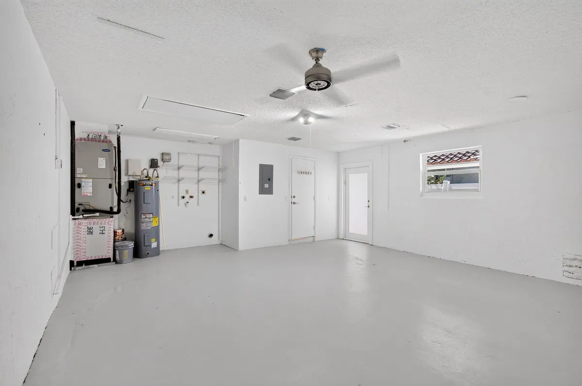  Residence photo 31