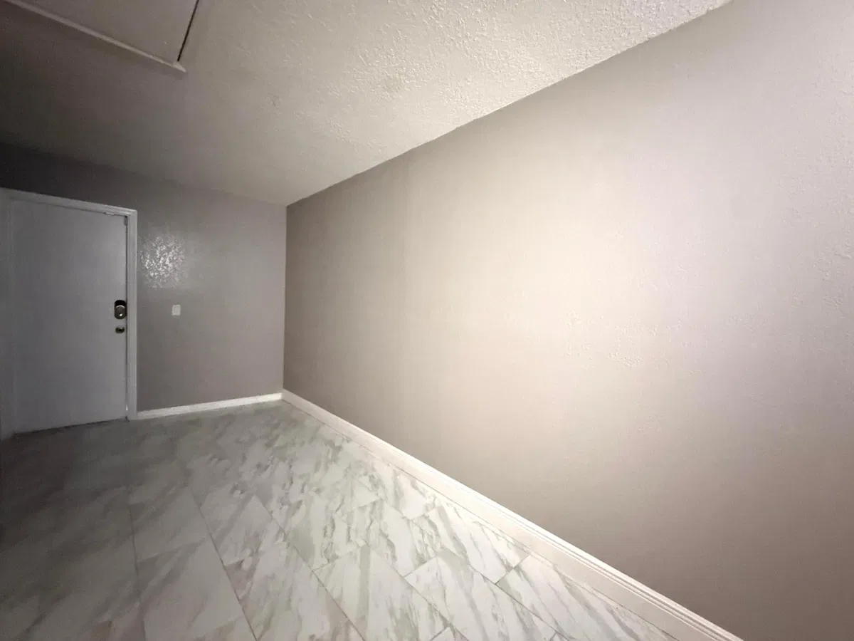Residence photo 25