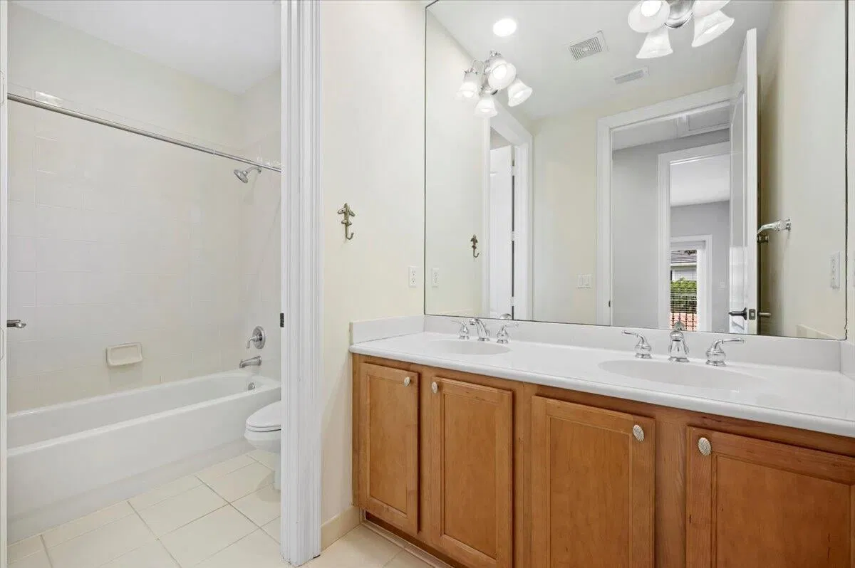 Evergrene Palm Beach Gardens Residence photo 40