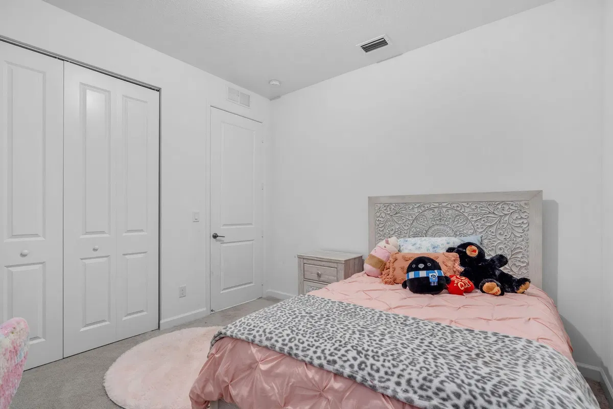  Residence photo 22