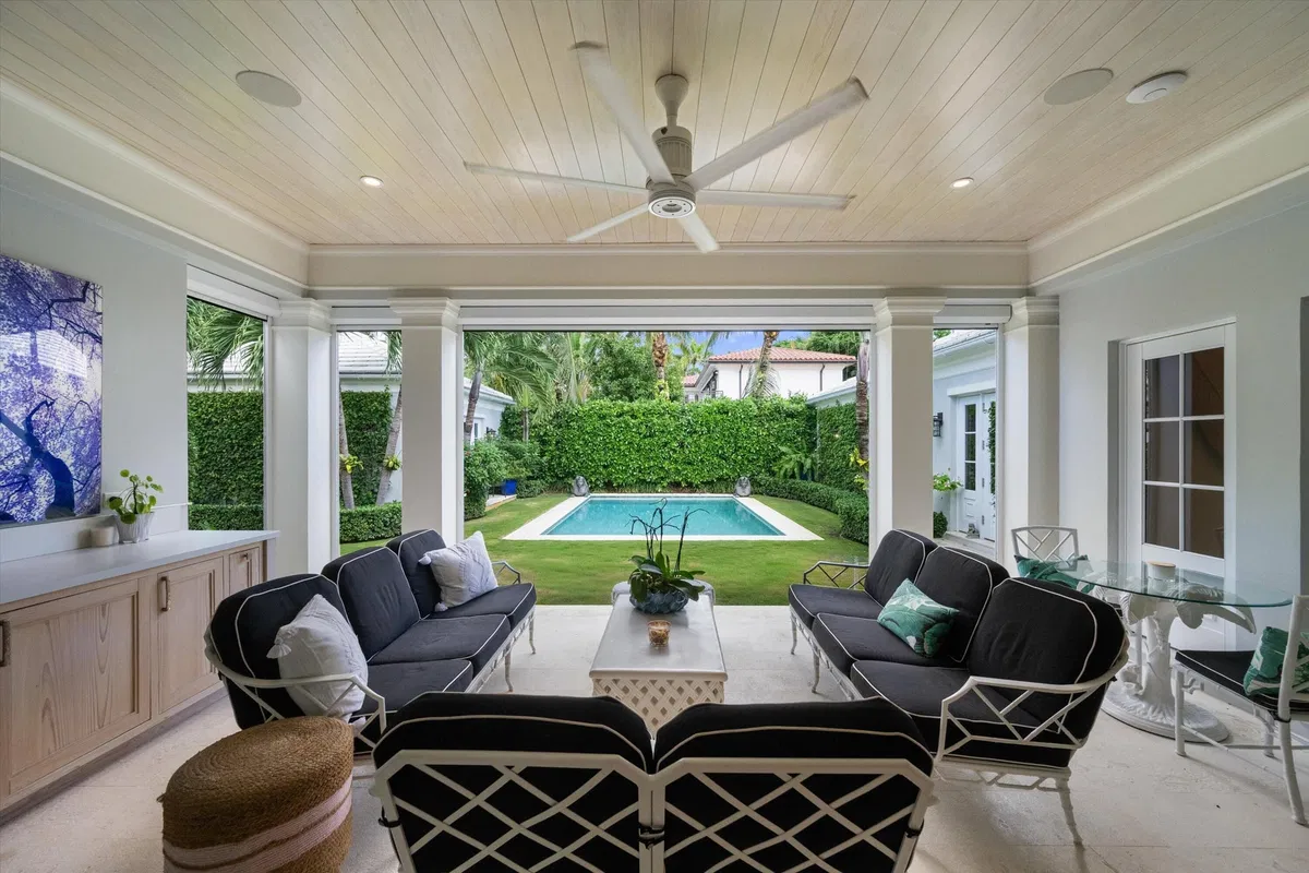 North End Palm Beach Residence photo 28