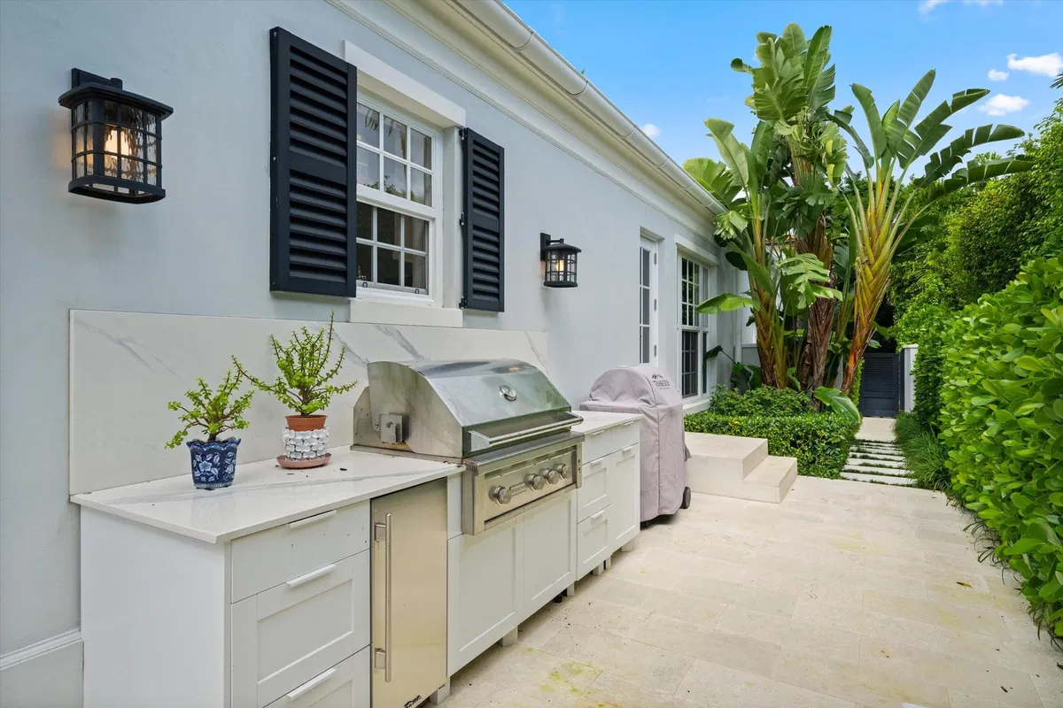 North End Palm Beach Residence photo 31