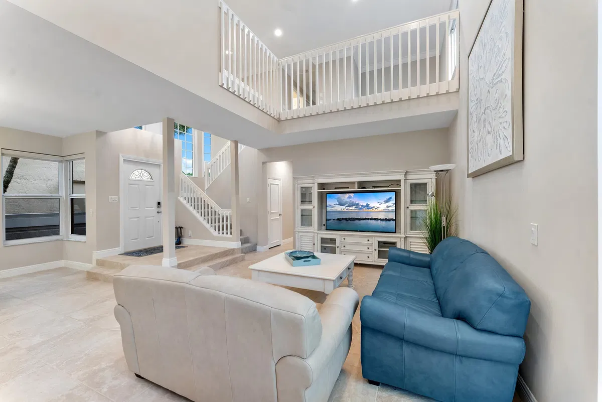  Residence photo 34