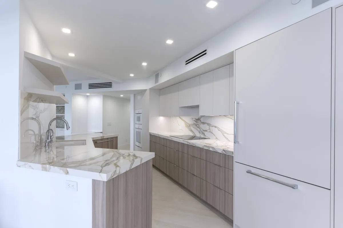 The Plaza of The Palm Beaches Unit 11A photo 10
