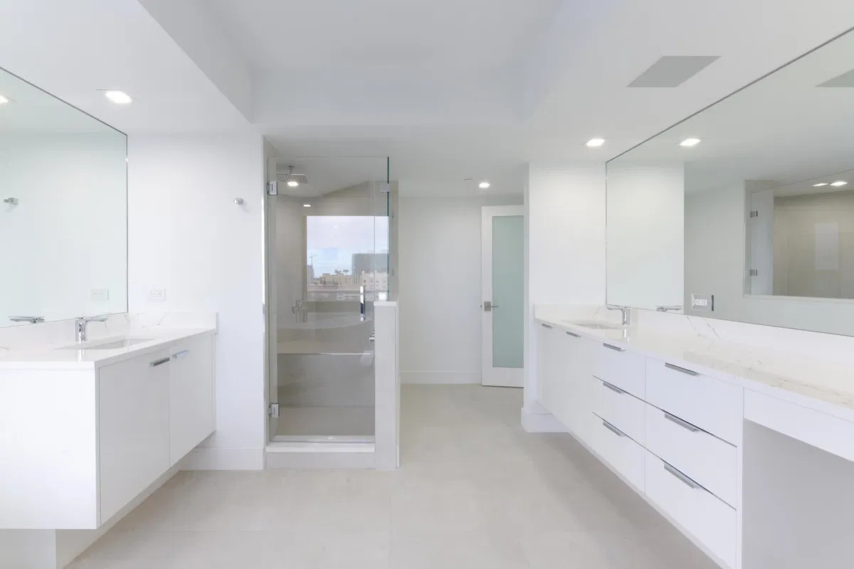 The Plaza of The Palm Beaches Unit 11A photo 13