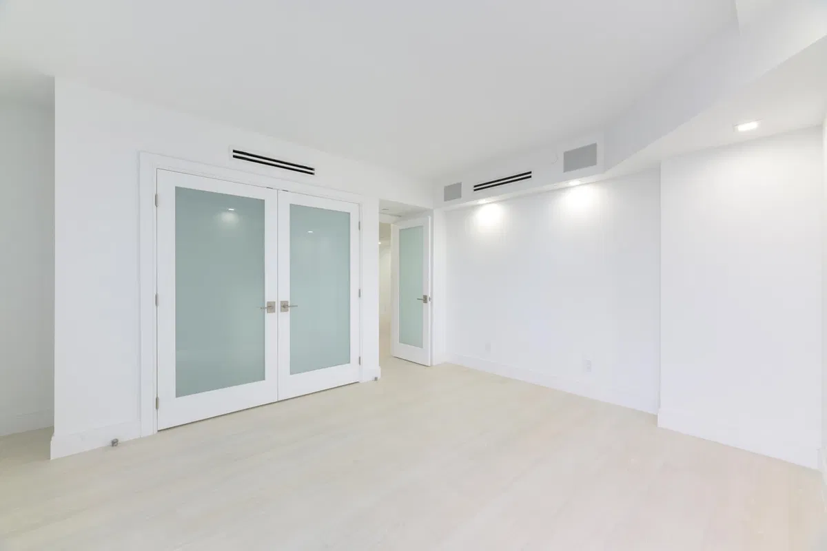 The Plaza of The Palm Beaches Unit 11A photo 16