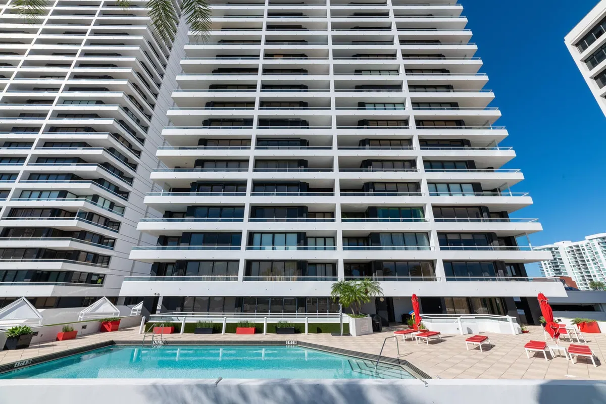 The Plaza of The Palm Beaches Unit 11A photo 43