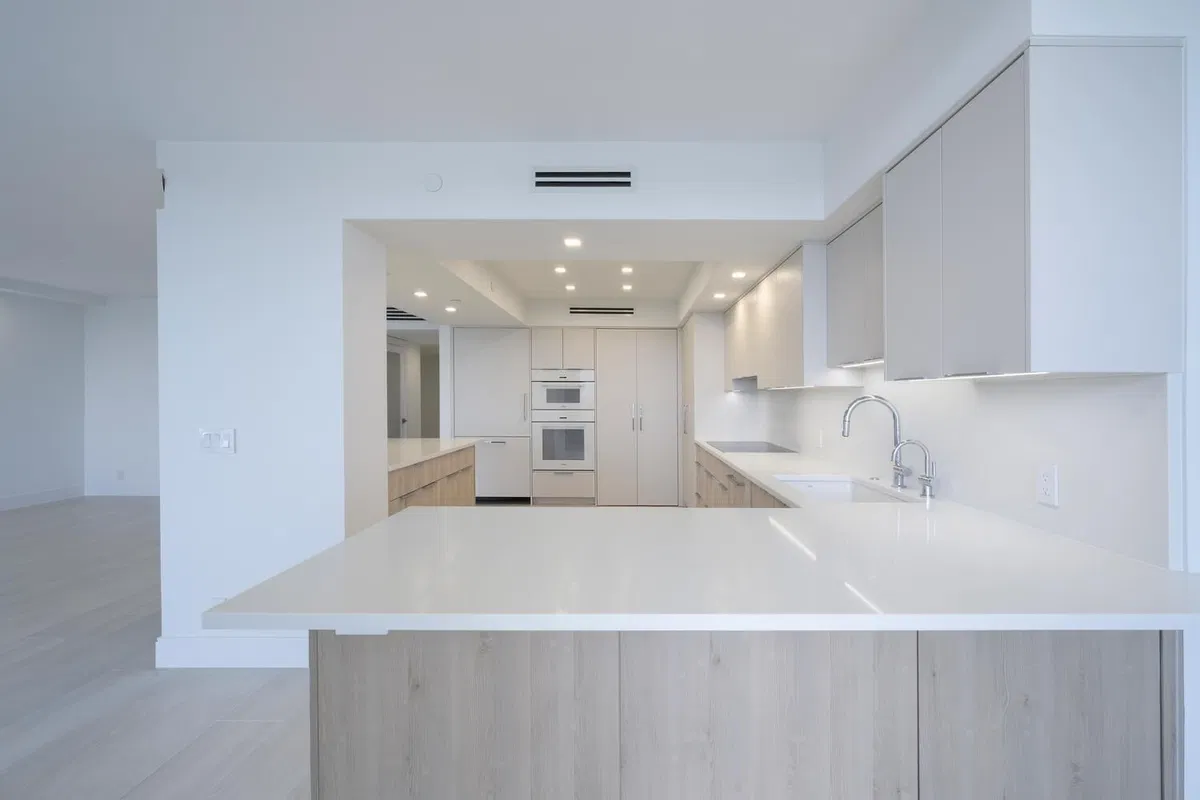 The Plaza of The Palm Beaches Unit 14c photo 10