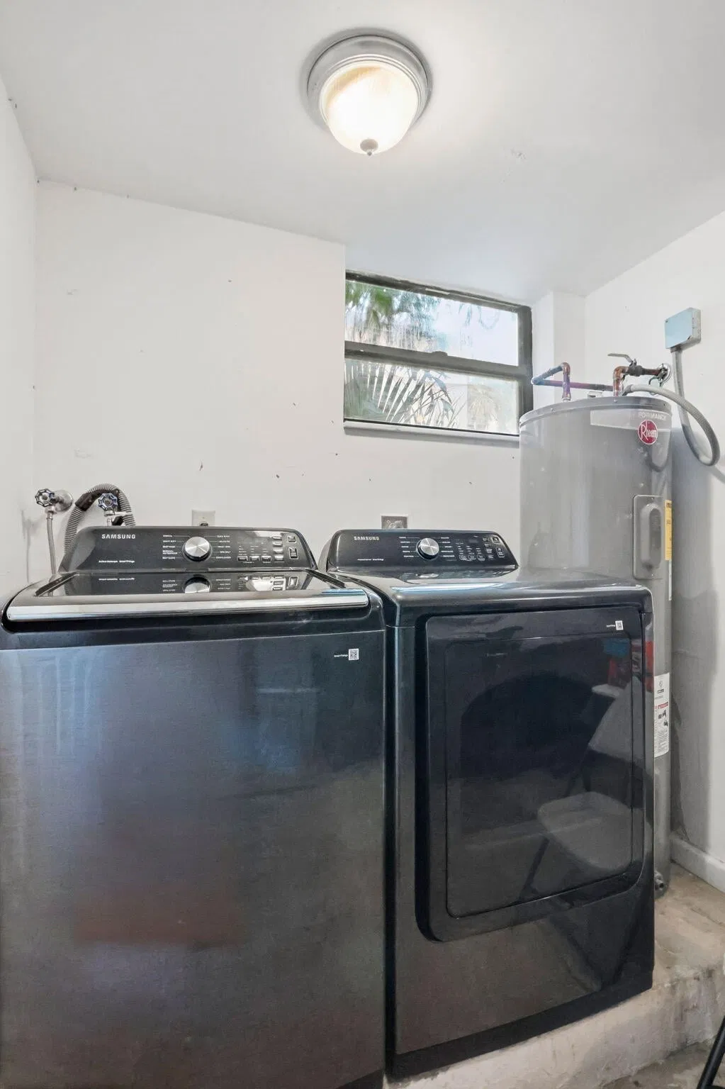 Unit 102 photo 25