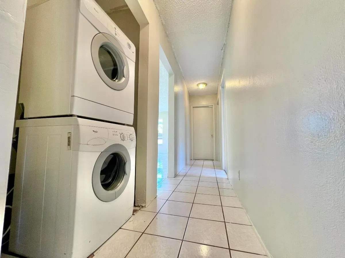 Residence photo 7