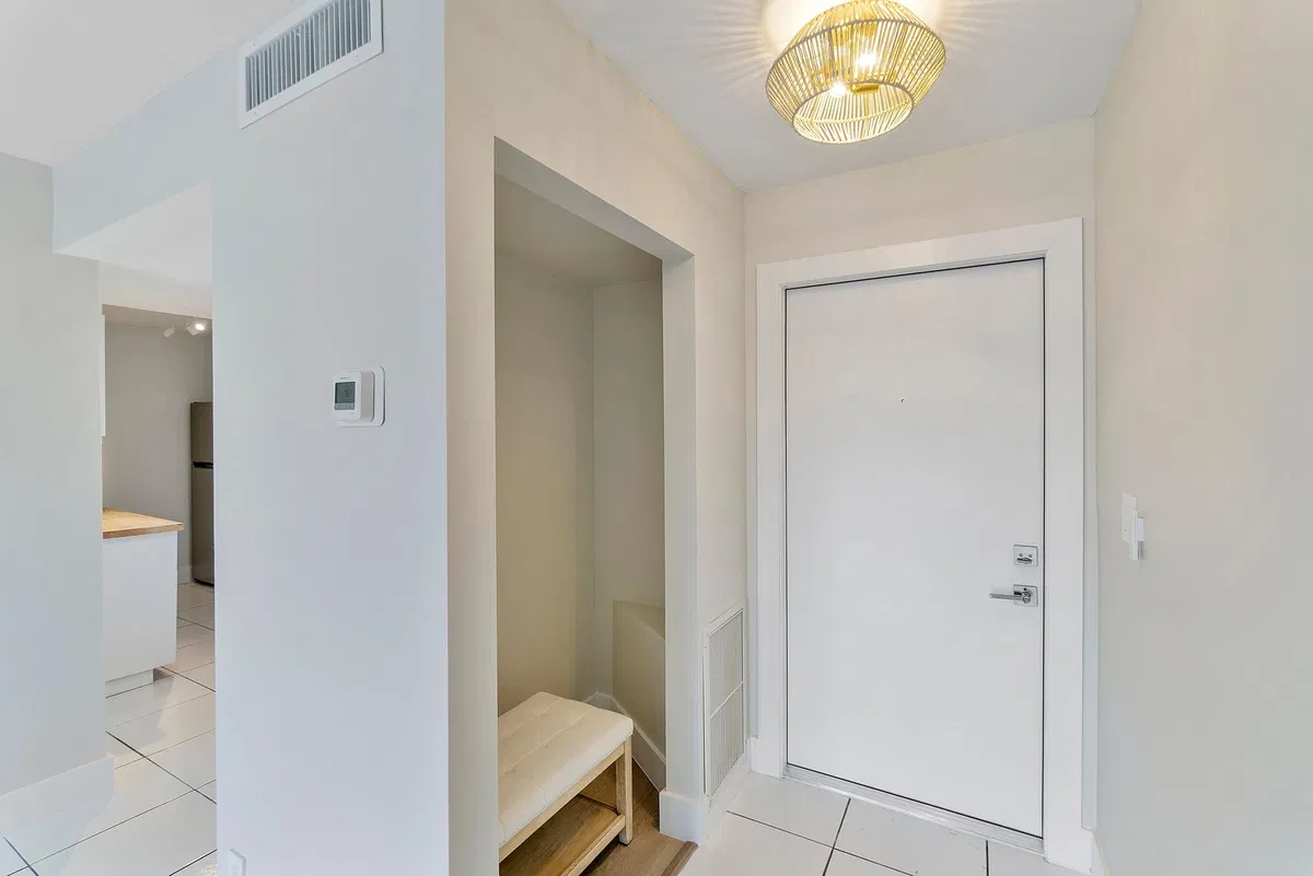 Residence photo 4
