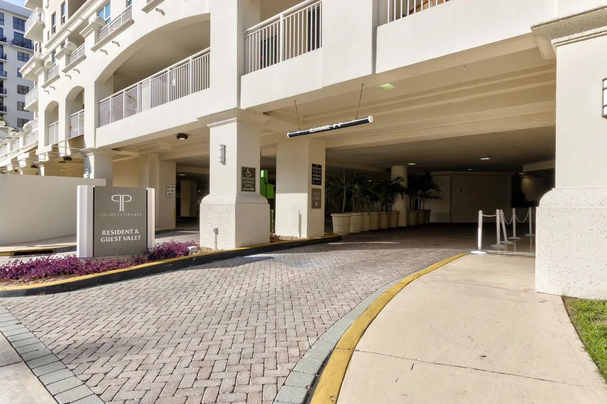 Boca Raton Unit 602 photo 25