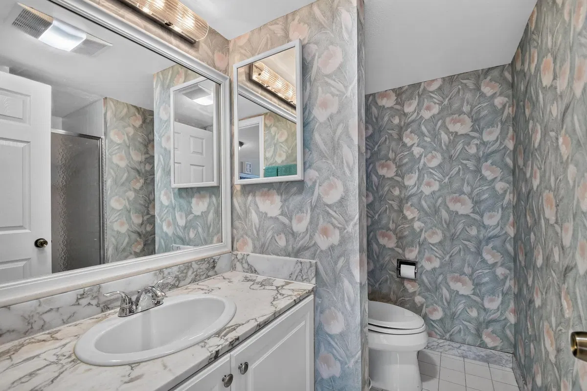 Singer Island Unit 1808 photo 31