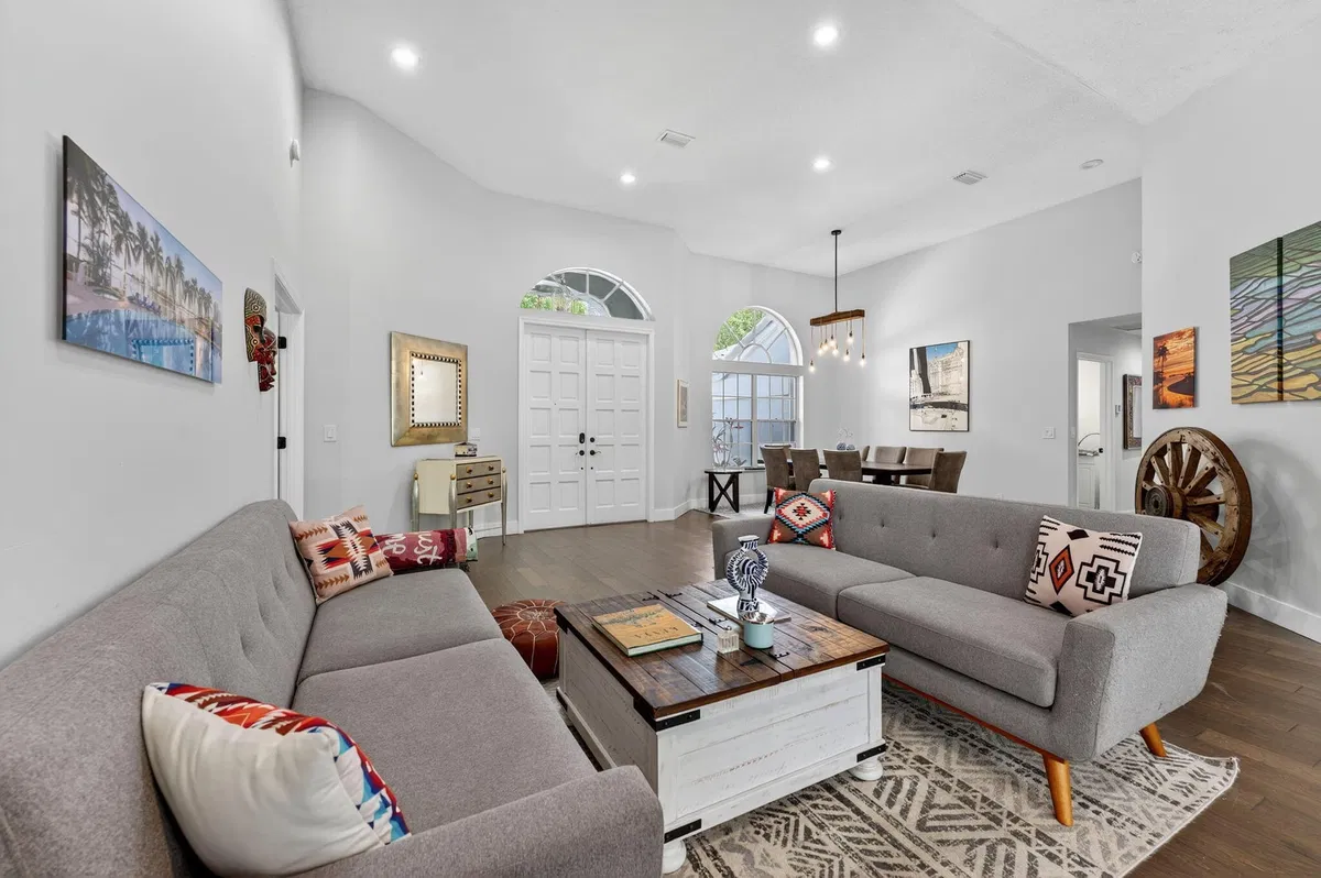  Residence photo 10