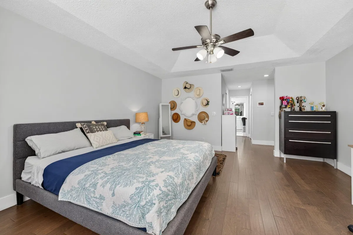  Residence photo 28