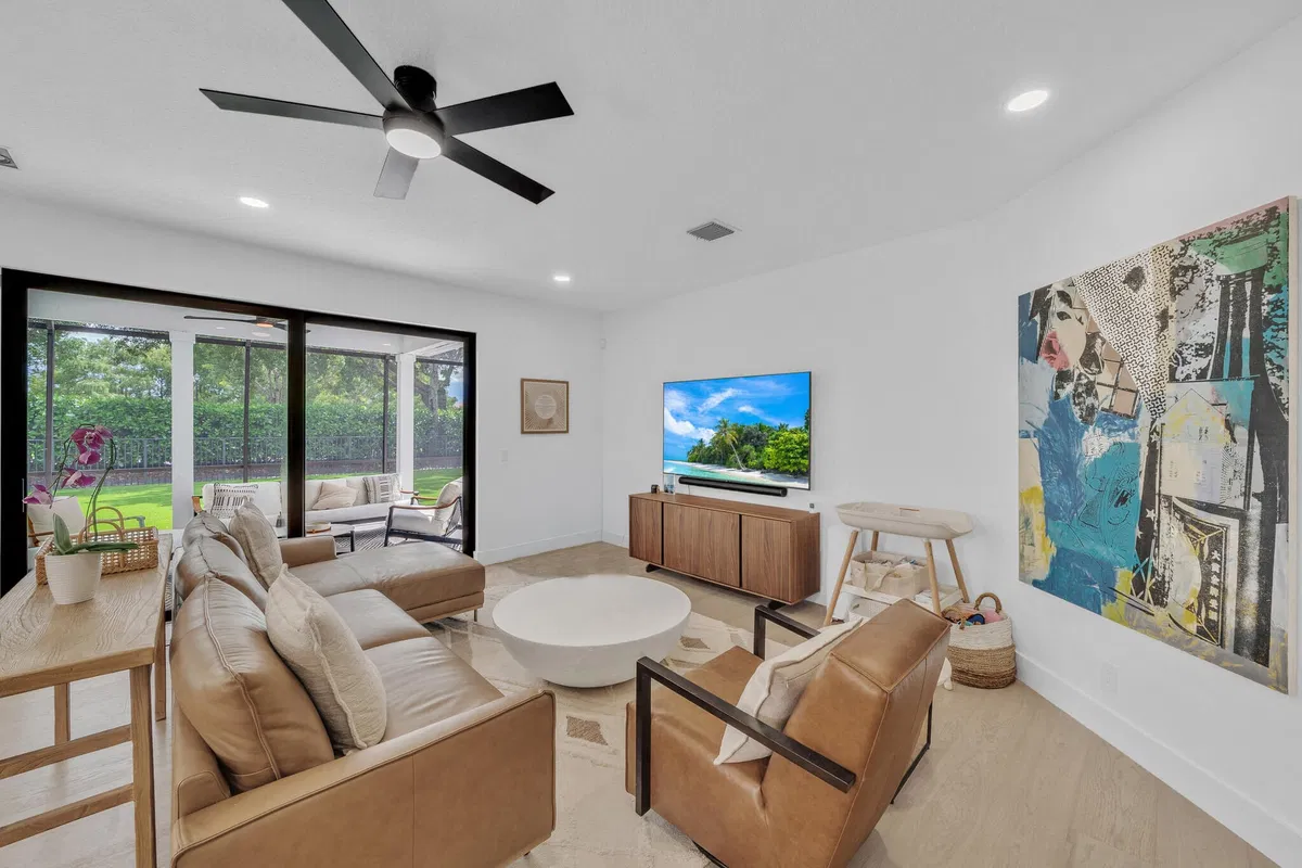 Residence photo 10