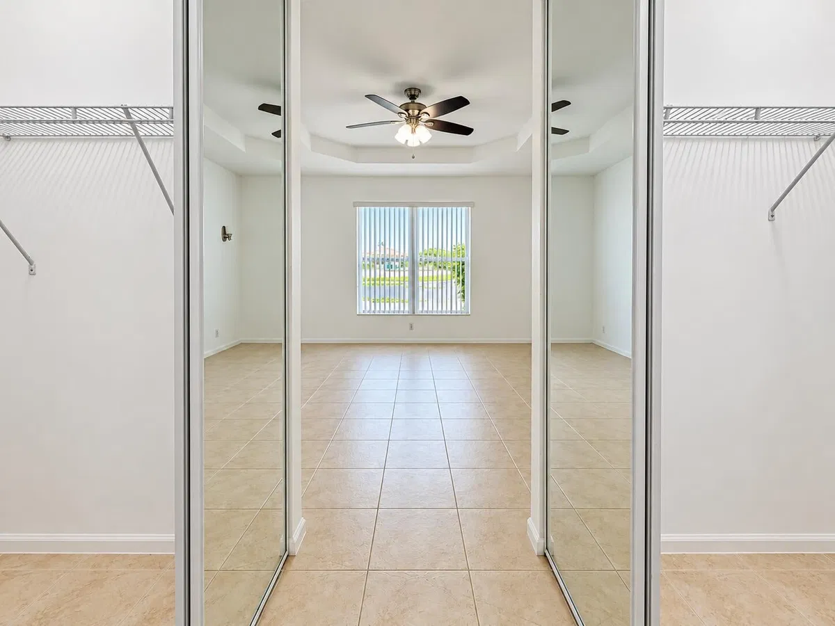  Residence photo 22