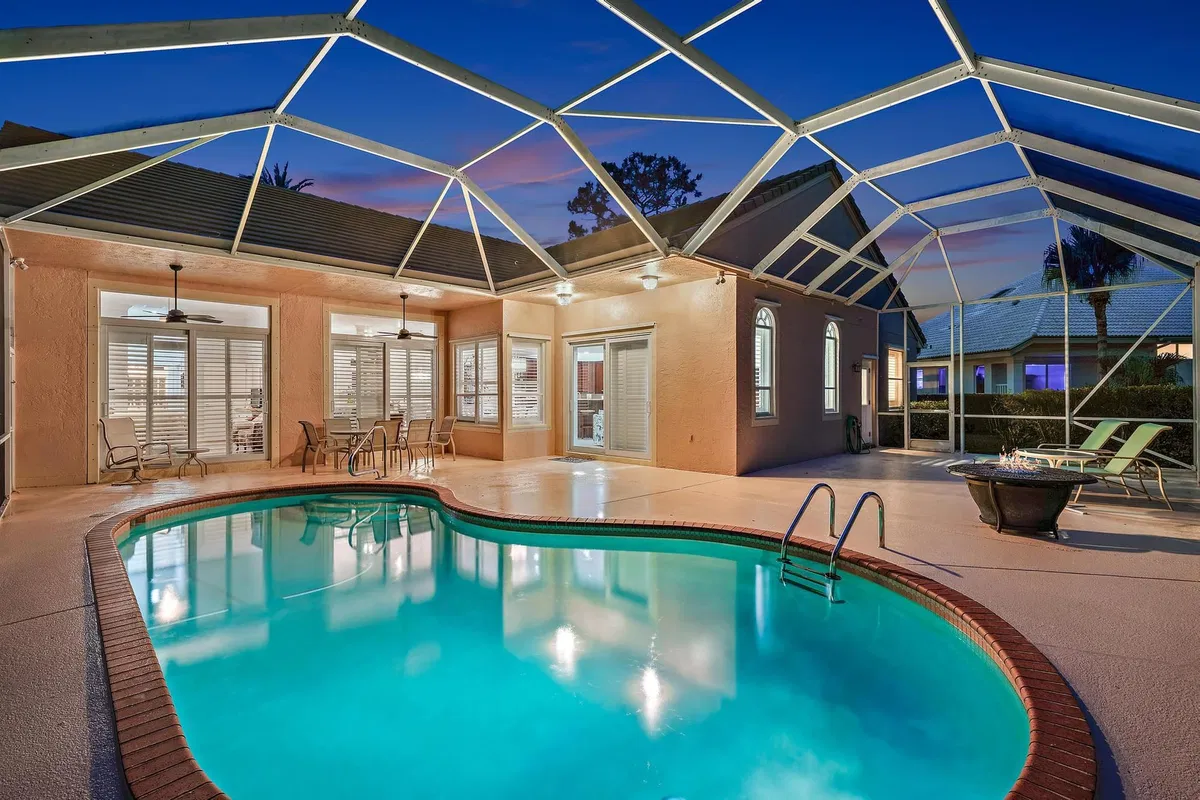 Residence photo 4