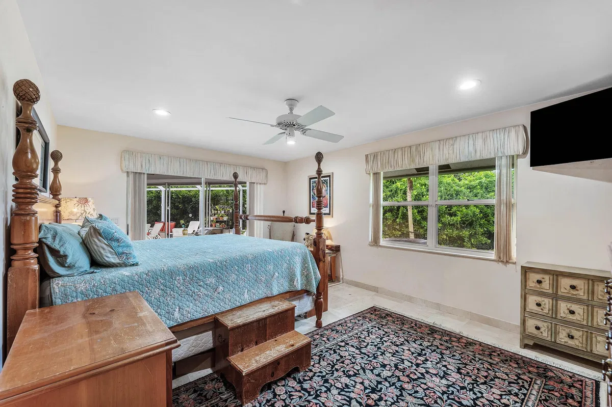 Residence photo 40
