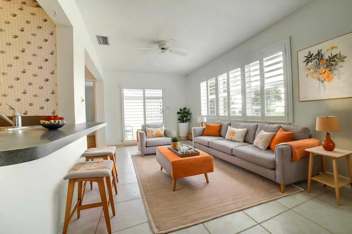 Residence photo 7