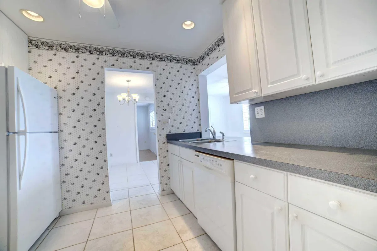 Residence photo 10