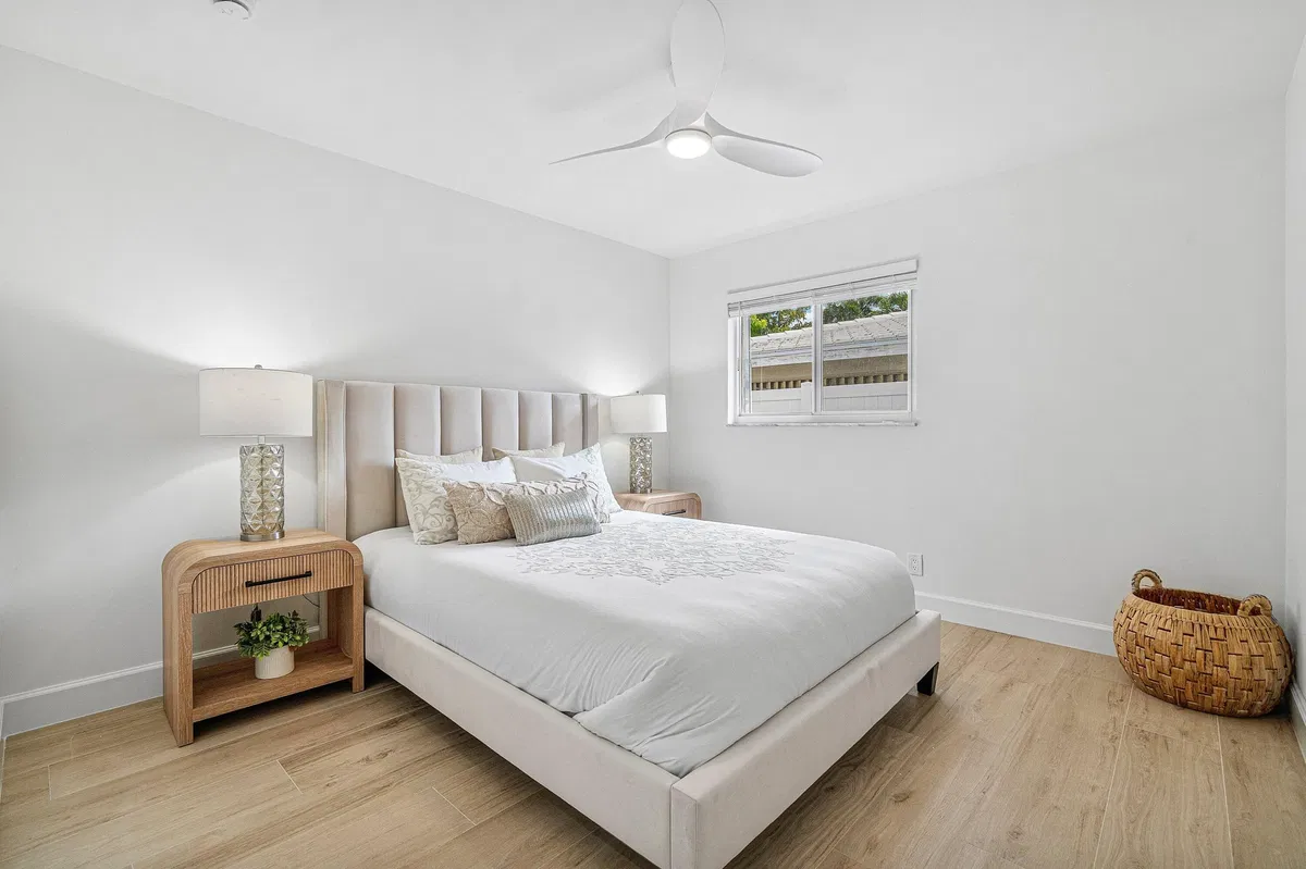 Residence photo 25