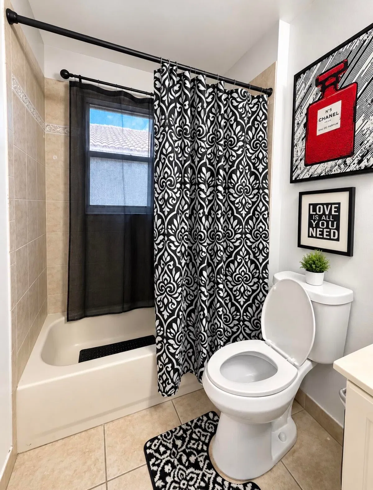 Residence photo 19