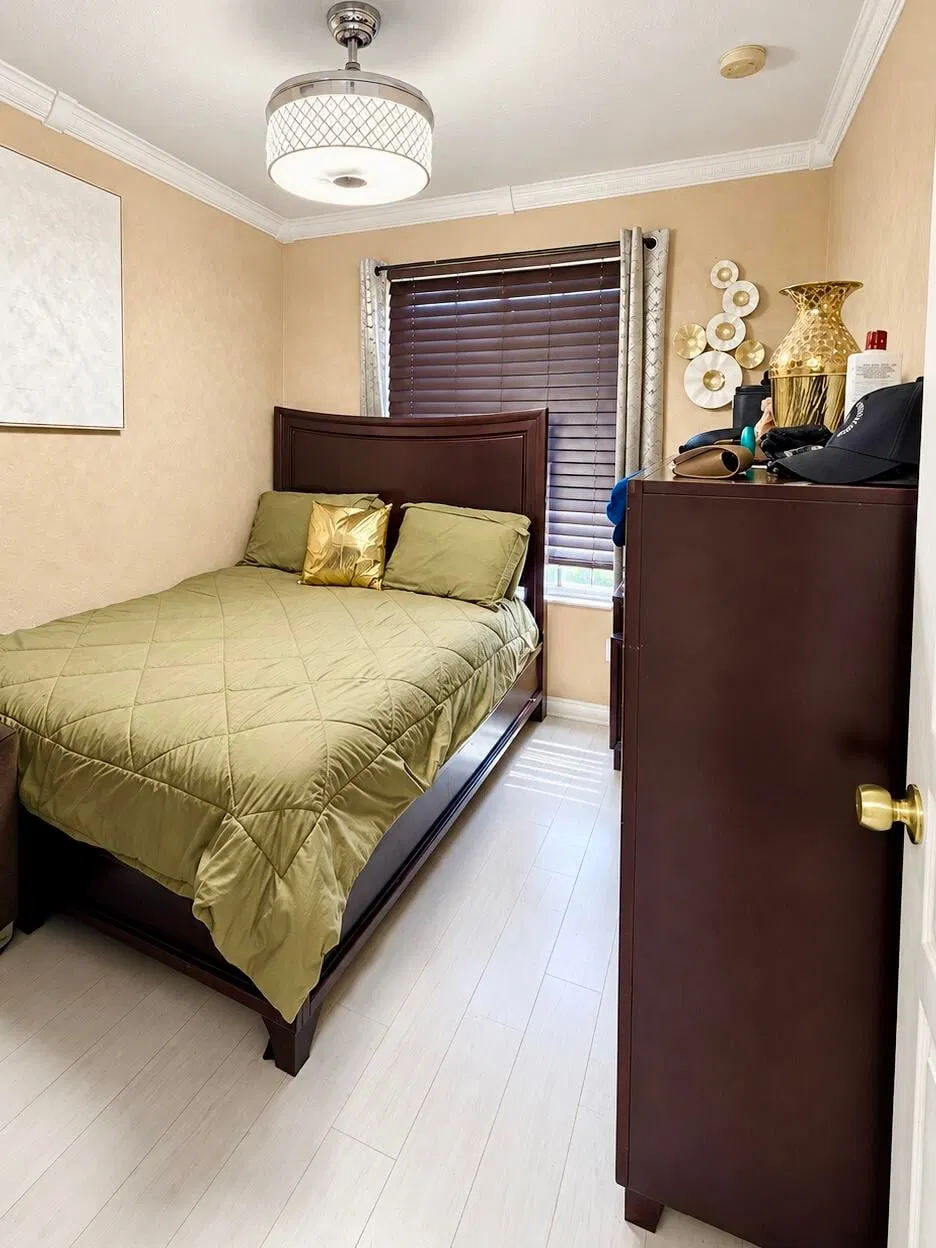 Residence photo 22
