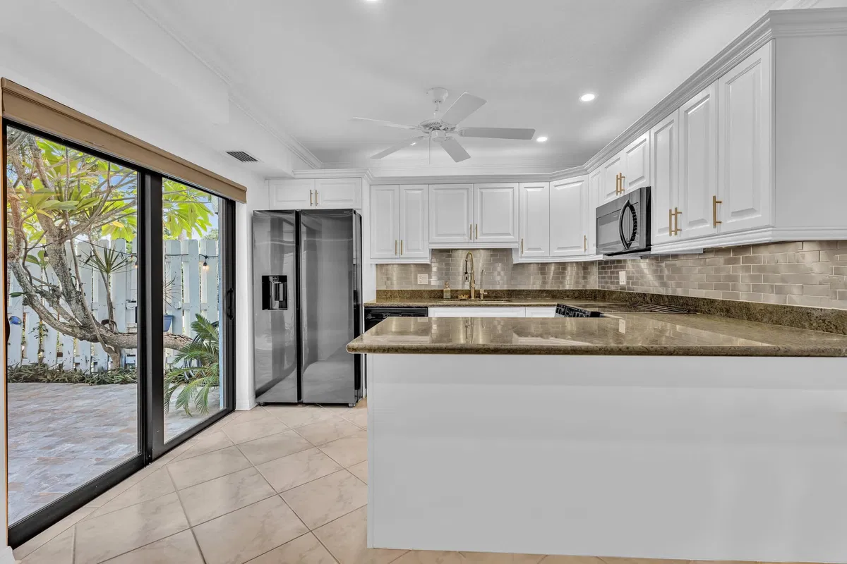 Palm Trail Delray Beach Unit 24D photo 13
