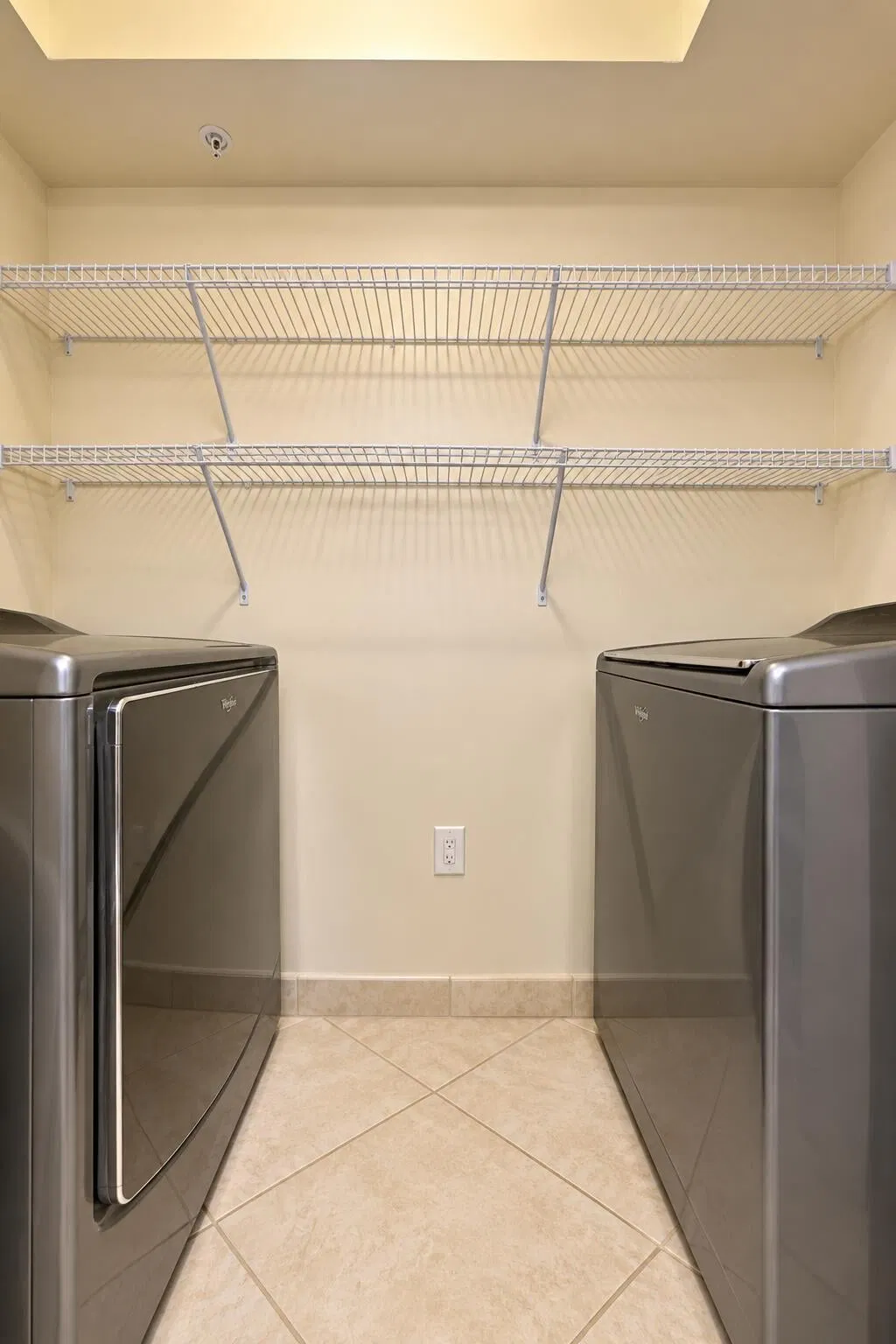 Unit 10-108 photo 16