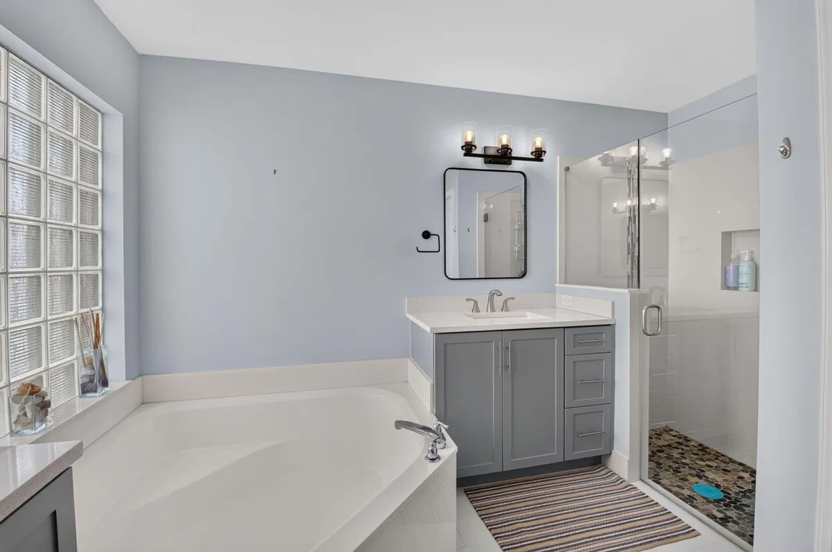 Residence photo 28