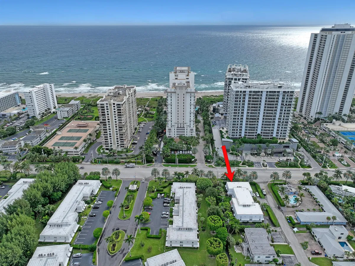 Singer Island Unit 202