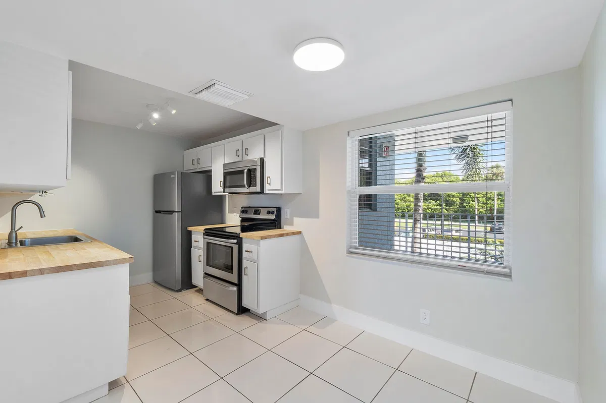 Residence photo 7