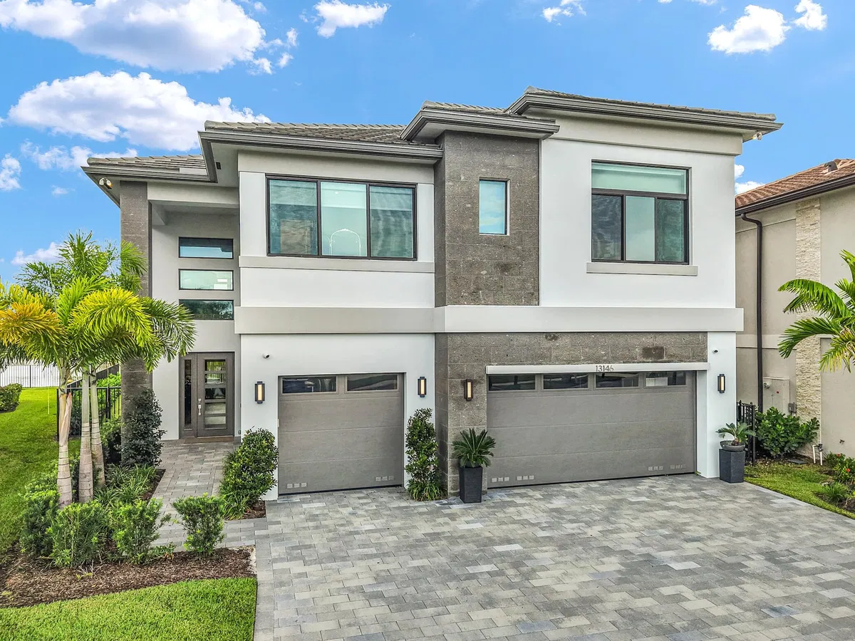 Avenir Residence