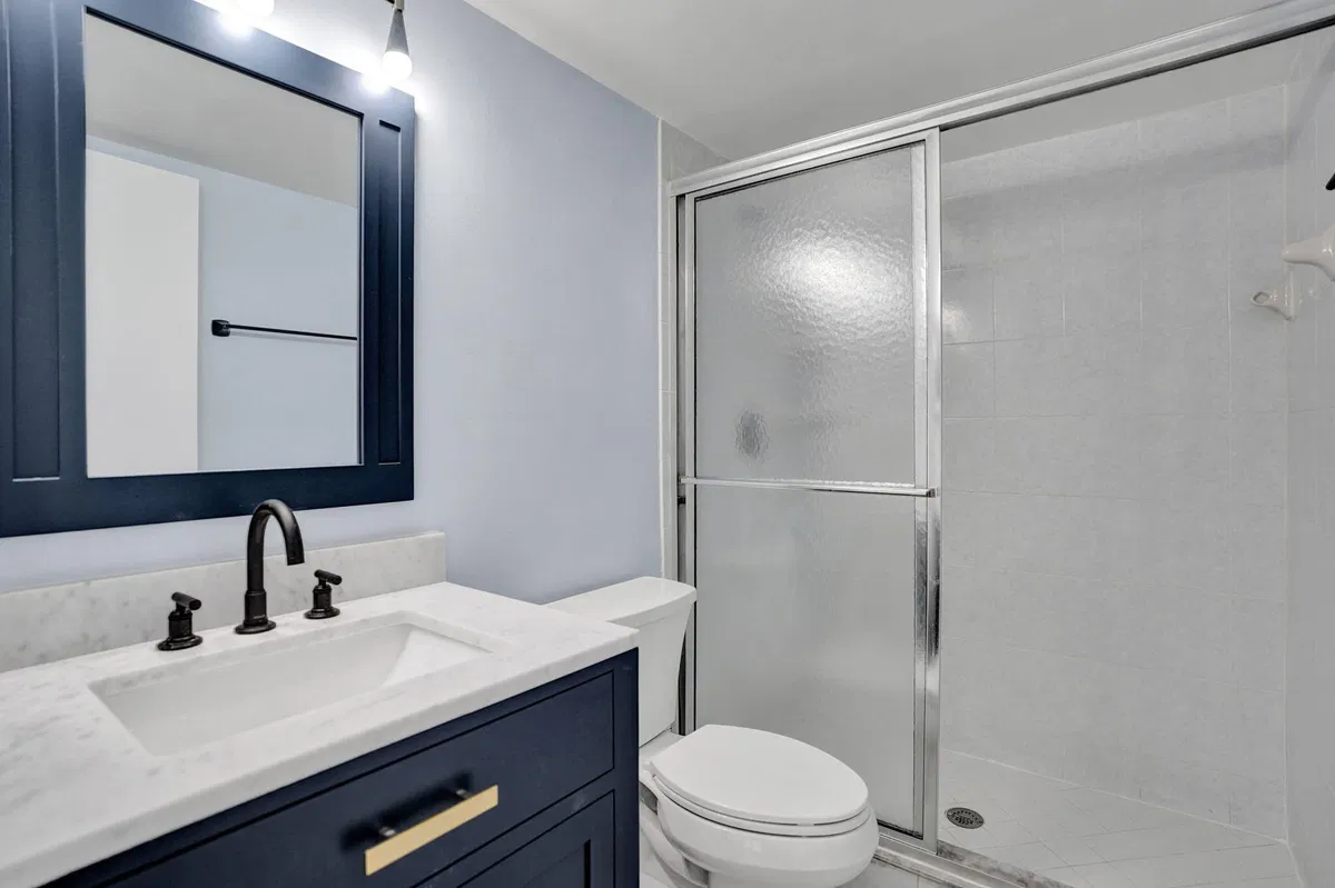 Unit H3 photo 7