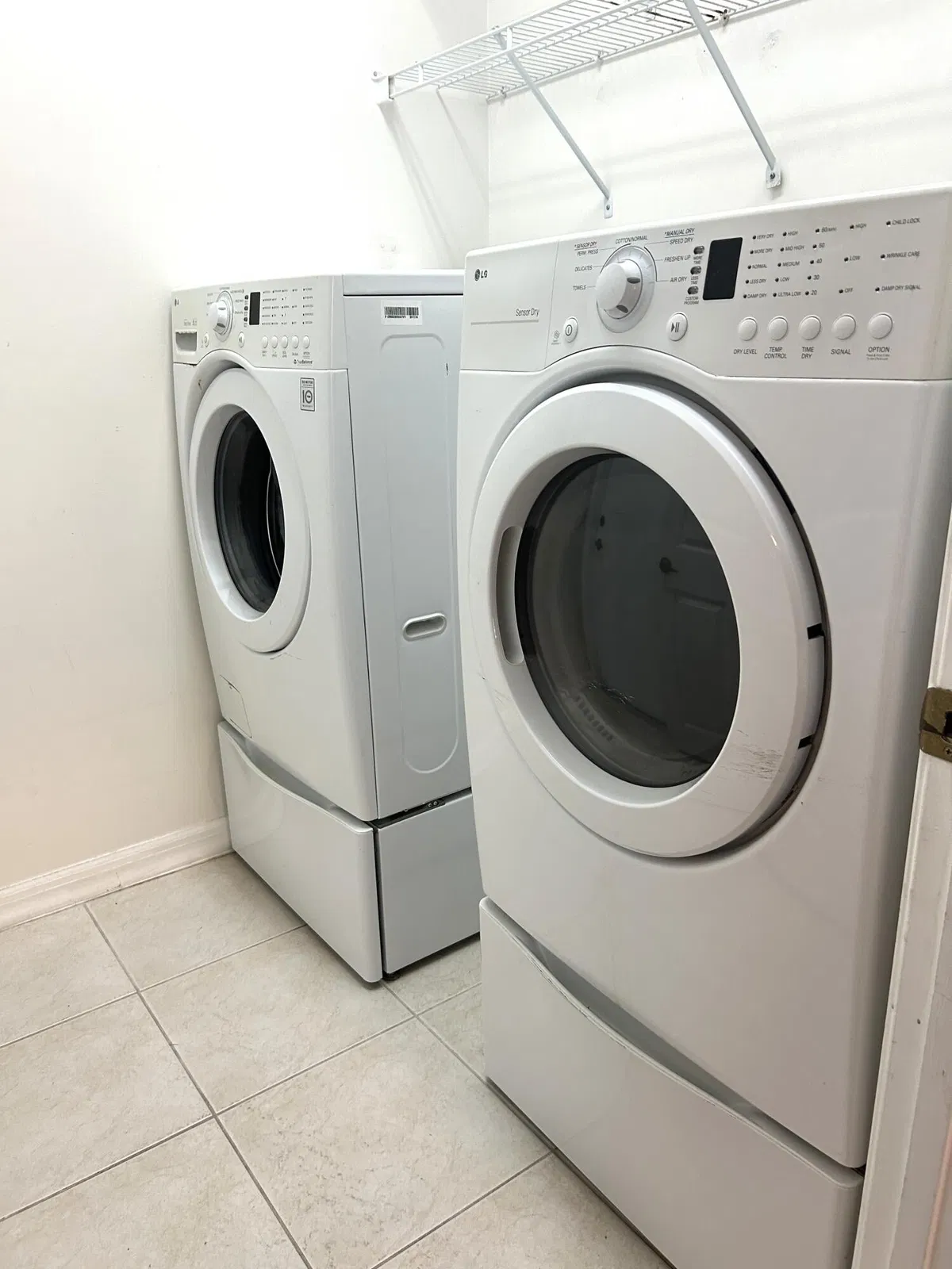 Residence photo 25